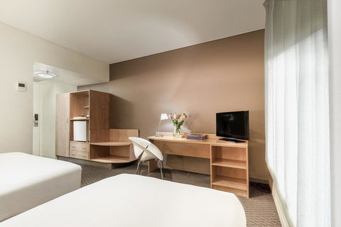 Ibis Melbourne Hotel And Apartments - Accommodation Guide 8