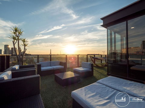 LittleStay Alessi - 2 Bedroom Aptm - Accommodation Asia 22