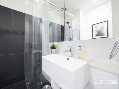 LittleStay Alessi - 2 Bedroom Aptm - Accommodation Asia 32