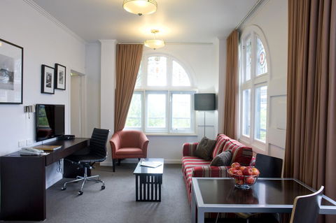 Alto Hotel On Bourke - Accommodation Guide 1