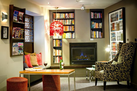 Alto Hotel On Bourke - Accommodation Guide 2