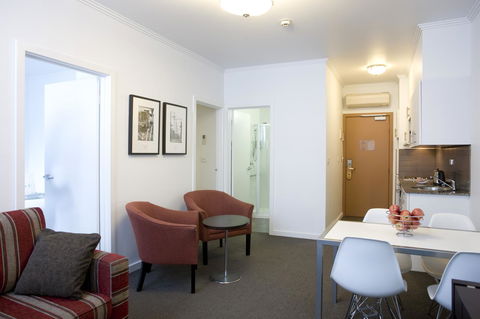 Alto Hotel On Bourke - Accommodation Guide 20