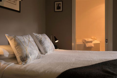 Athelstane House - Accommodation Asia 30