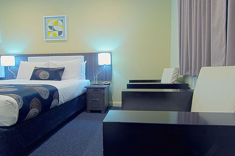 Park Squire Motor Inn & Serviced Apartments - Accommodation Guide 4