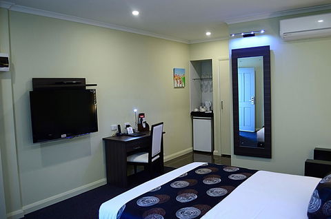 Park Squire Motor Inn & Serviced Apartments - Accommodation Guide 3