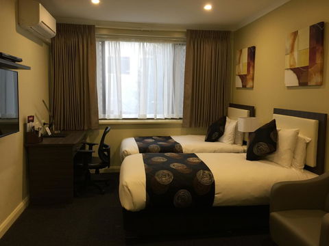 Park Squire Motor Inn & Serviced Apartments - Accommodation Guide 11