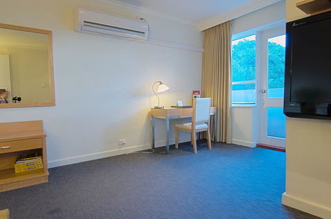 Park Squire Motor Inn & Serviced Apartments - Accommodation Guide 28