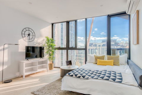 Cosmo Central Hotel Apartment - Accommodation Guide 0