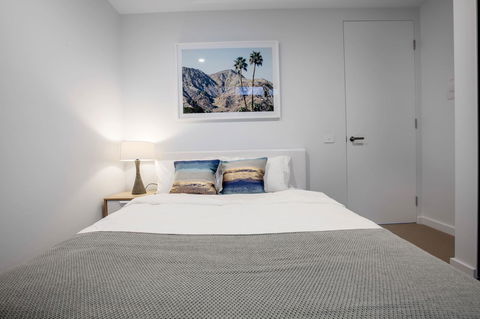 Cosmo Central Hotel Apartment - Accommodation Guide 36