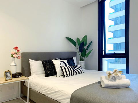 Cosmo Central Hotel Apartment - Accommodation Guide 10