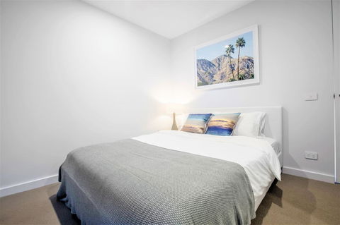 Cosmo Central Hotel Apartment - Accommodation Guide 35