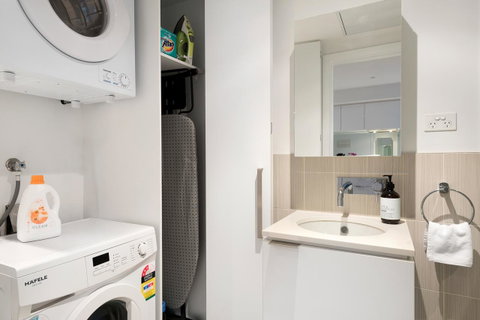 Premier Stays Melbourne - Accommodation Guide 8