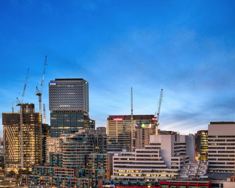 Premier Stays Melbourne - Accommodation Guide 9