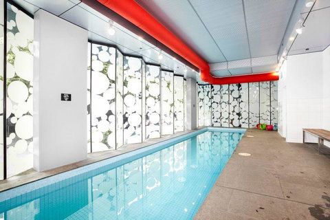 Premier Stays Melbourne - Accommodation Guide 3