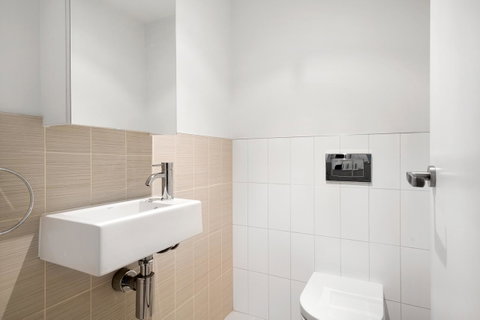 Premier Stays Melbourne - Accommodation Guide 12