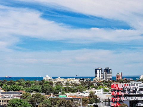 Premier Stays Melbourne - Accommodation Guide 10