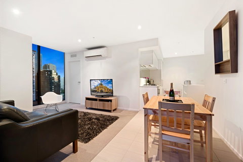 Premier Stays Melbourne - Accommodation Guide 6
