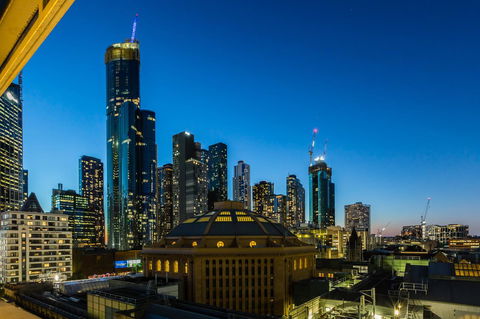 Auguste, Melbourne CBD Private Accommodation With Parking - Accommodation Guide 15