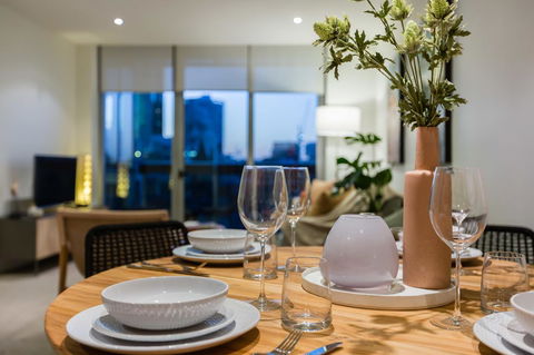 Auguste, Melbourne CBD Private Accommodation With Parking - Accommodation Guide 12
