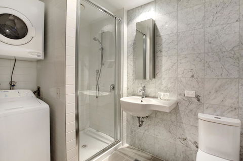 Adara Hotel Richmond - Accommodation Guide 4
