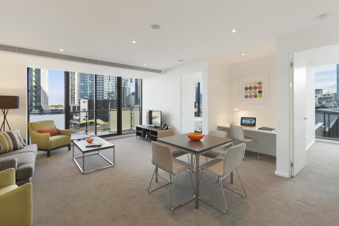 28 Nights Apartments - Accommodation Guide 2