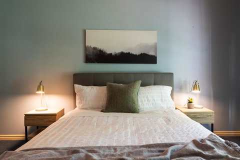 The Orchard House - Accommodation Guide 5