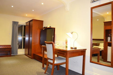 Best Western Plus Buckingham International - Accommodation Guide 40