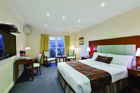 Best Western Plus Buckingham International - Accommodation Guide 9