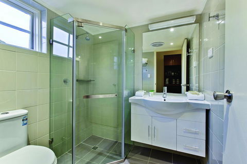Best Western Plus Buckingham International - Accommodation Guide 33