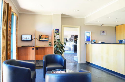Best Western Plus Buckingham International - Accommodation Guide 36