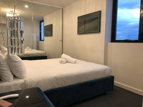 Crown Boutique S Collection - Accommodation Guide 9