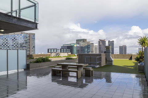 Signature Waterfront Apartments - Accommodation Asia 36