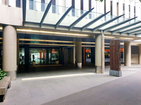 Signature Waterfront Apartments - Accommodation Asia 37