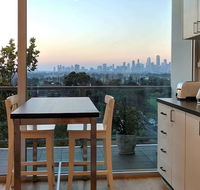 Best View St Kilda 1 BR - Spectacular Sunset Hideaway