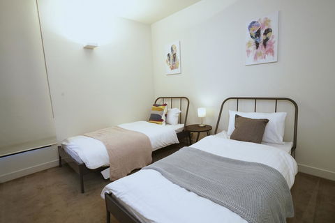 [Modern/Spacious]2BDR CBD FREE Carpark, FREE Wifi - Accommodation Guide 19