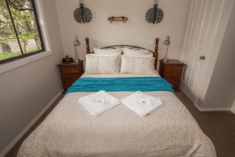 Goldfield Holiday Units - Accommodation Asia 13