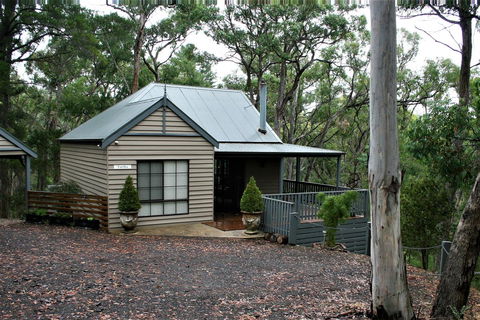 Tangenong Cottages - Accommodation Asia 15