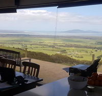 One Tree Hill - Accommodation Asia
