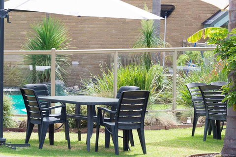 Tropicana Motor Inn - Accommodation Asia 41