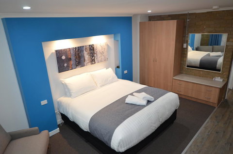 Tropicana Motor Inn - Accommodation Asia 0