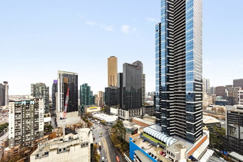 Oaks Melbourne Southbank Suites - Accommodation Guide 5