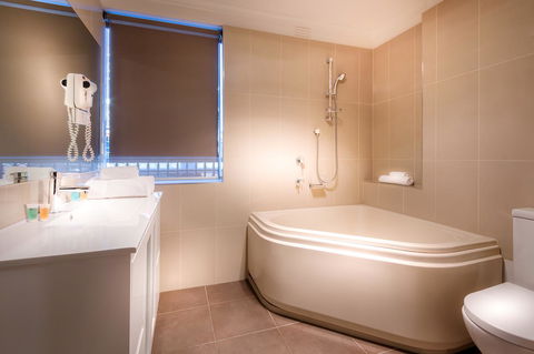 Crest On Barkly Hotel - Accommodation Asia 25
