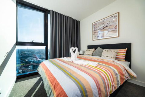 Ocean View/South-bank Premium Location 2 Bedroom Apartments - Accommodation Guide 12