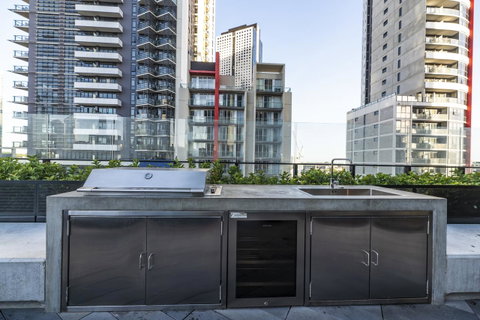 Ocean View/South-bank Premium Location 2 Bedroom Apartments - Accommodation Guide 40