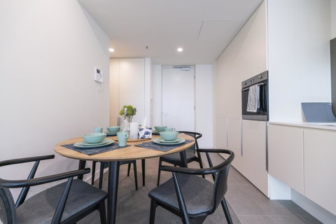 Ocean View/South-bank Premium Location 2 Bedroom Apartments - Accommodation Guide 3