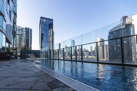 Ocean View/South-bank Premium Location 2 Bedroom Apartments - Accommodation Guide 39