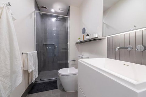 Ocean View/South-bank Premium Location 2 Bedroom Apartments - Accommodation Guide 17