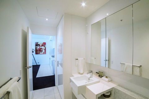 The Sebel Melbourne Docklands Hotel - Accommodation Asia 4