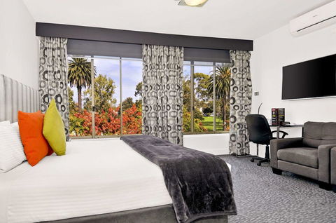 Comfort Hotel East Melbourne - Accommodation Asia 4
