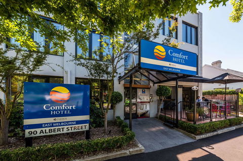 Comfort Hotel East Melbourne - Accommodation Asia 0